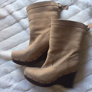UGG AUSTRALIA Boots Carnagie.
